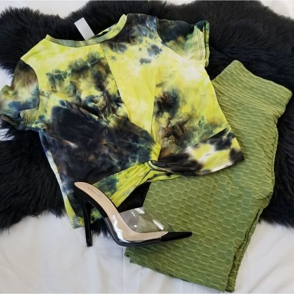 Supernova tie dye twist front top - Picture 2 of 7